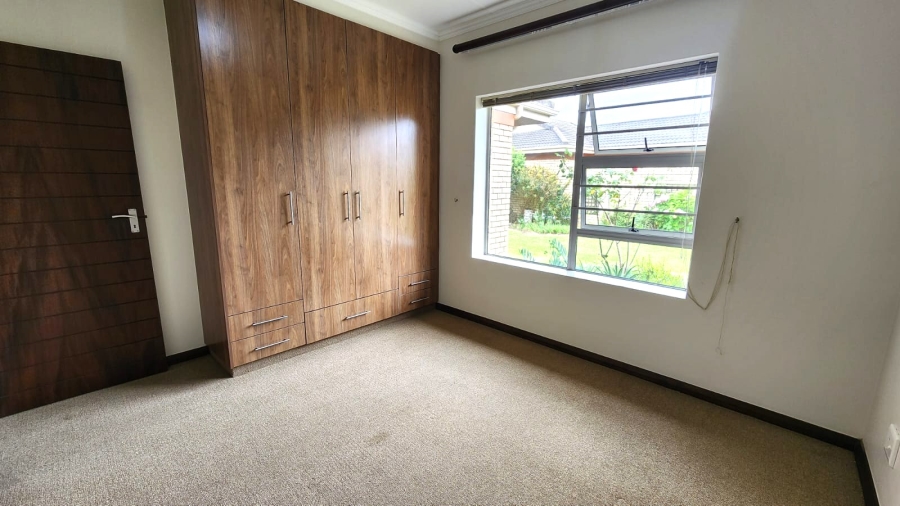 3 Bedroom Property for Sale in Dormehls Drift Western Cape